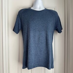 Men's Lululemon Live In Practice blue crewneck shirt size S